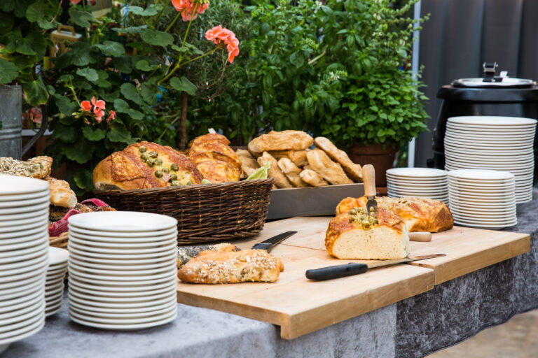 Picture of bread at lunch with my guests at the tomato greenhouse-Fridheimar. Part of my GEYSIR TO VÍK