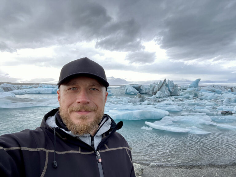 GLACIER LAGOON AND DIAMOND BEACH
